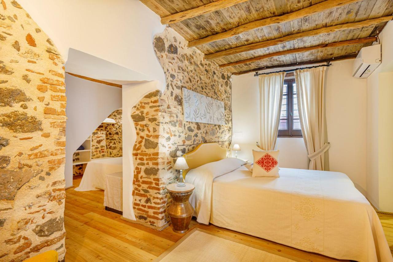 Albergo Diffuso Mannois Orosei Luaran gambar