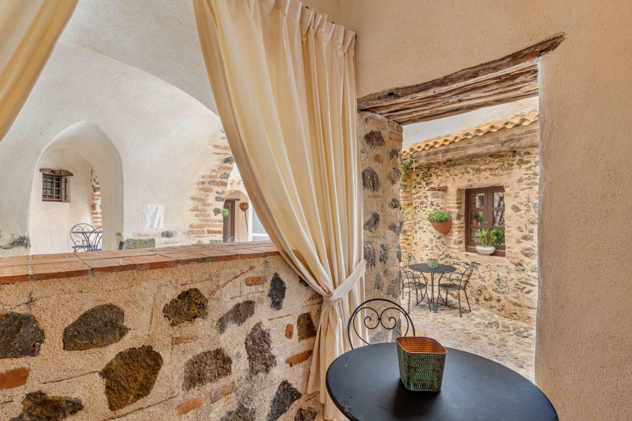Albergo Diffuso Mannois Orosei Luaran gambar
